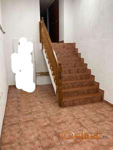 ODLIČAN LOKAL